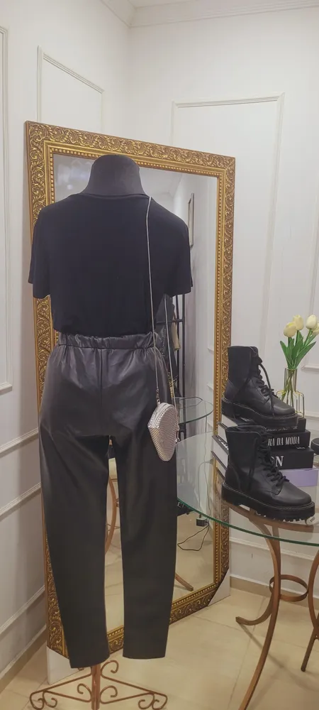 Calça couro Eco