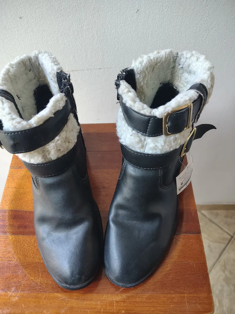 Bota com pelo
