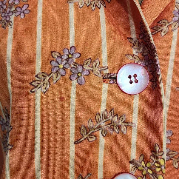 camisa brechó vintage anos 70 laranja estampada floral poliéster