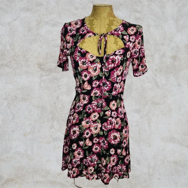 vestido floral curto brechó forever 21 romântico sexy viscose pr
