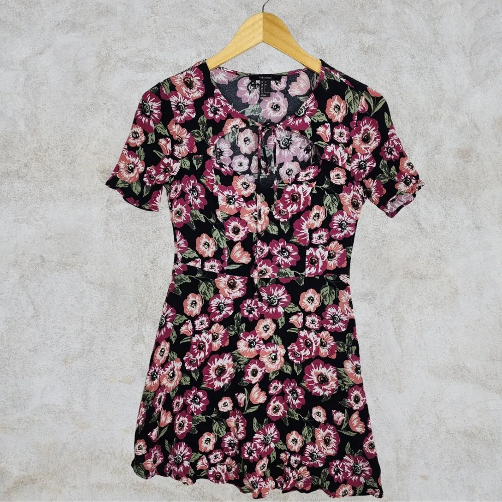 vestido floral curto brechó forever 21 romântico sexy viscose pr