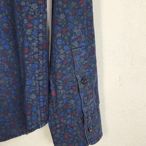 camisa brechó masculina slim fit azul escuro floral