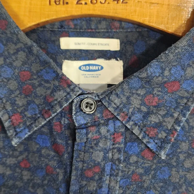 camisa brechó masculina slim fit azul escuro floral