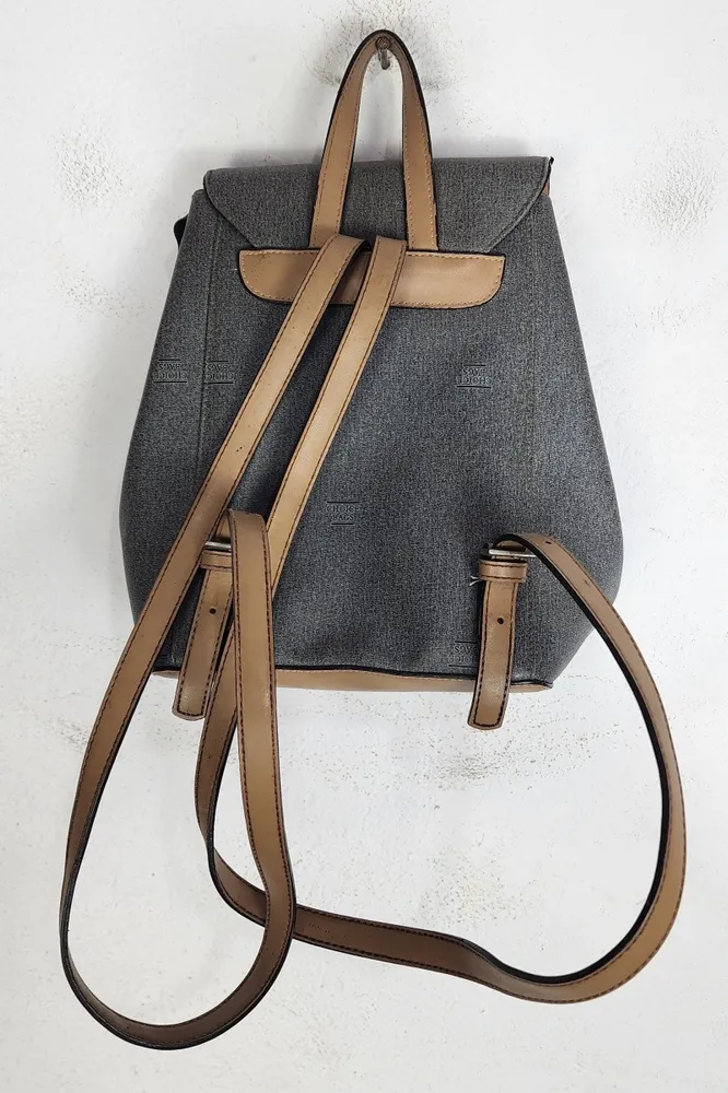 Mochila brechó vintage 90s Choice Bags cinza minimalista