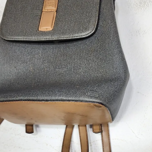 Mochila brechó vintage 90s Choice Bags cinza minimalista