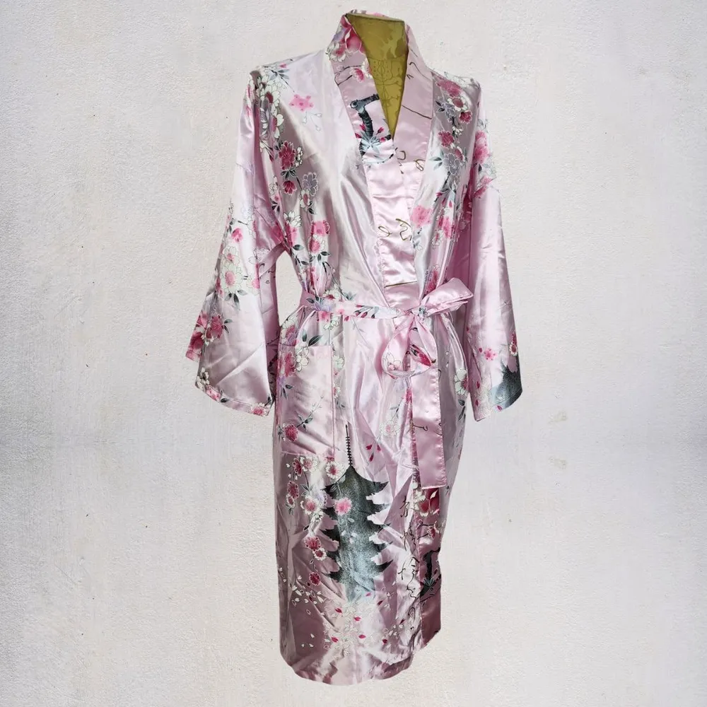 Robe Quimono Floral Rosé Brechó Estilo Japonês Cetim