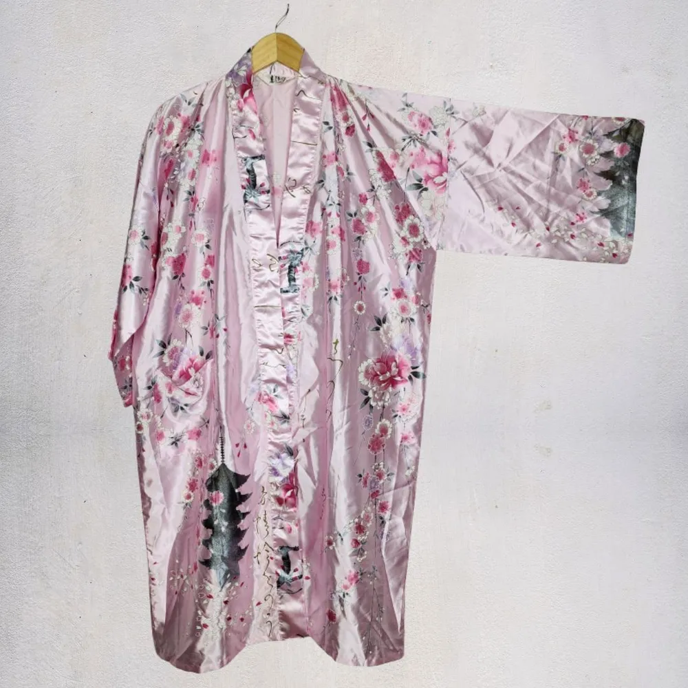 Robe Quimono Floral Rosé Brechó Estilo Japonês Cetim
