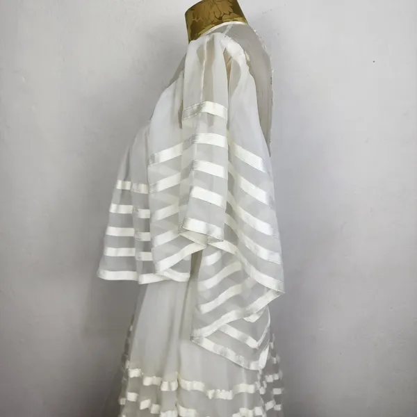Brechó Vestido Vintage Anos 70 Chiffon Branco Romântico