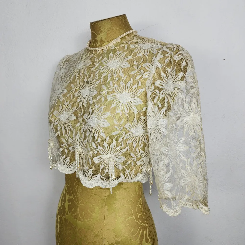 Brechó Bolero Renda Pérolas Anos 60 Vintage Floral