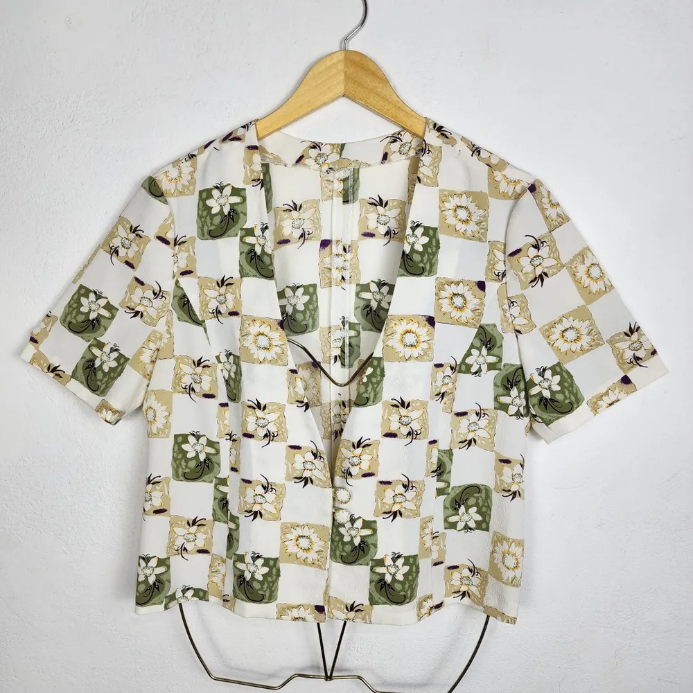 Blusa Vintage Anos 90 Floral Geométrica Off White Brechó
