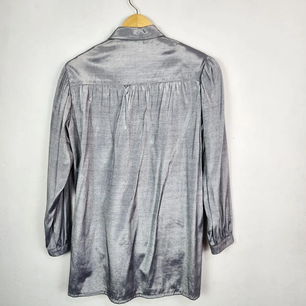 Camisa Feminina Brechó Anos 80 Prata Metalizada Viscose