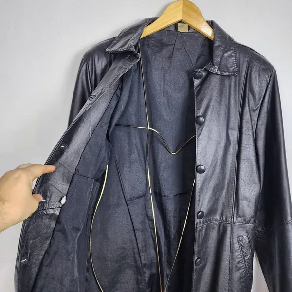 Sobretudo Couro Vintage Anos 90 Feminino Brechó Preto