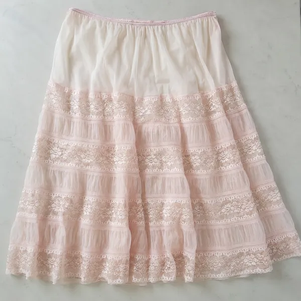 Anágua Vintage Nylon Rendada Rosa Anos 50 Rara Brechó