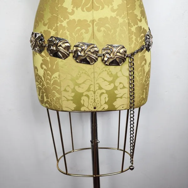 Cinto Feminino Metal Anos 90 Prata Dourado Regulável Vintage