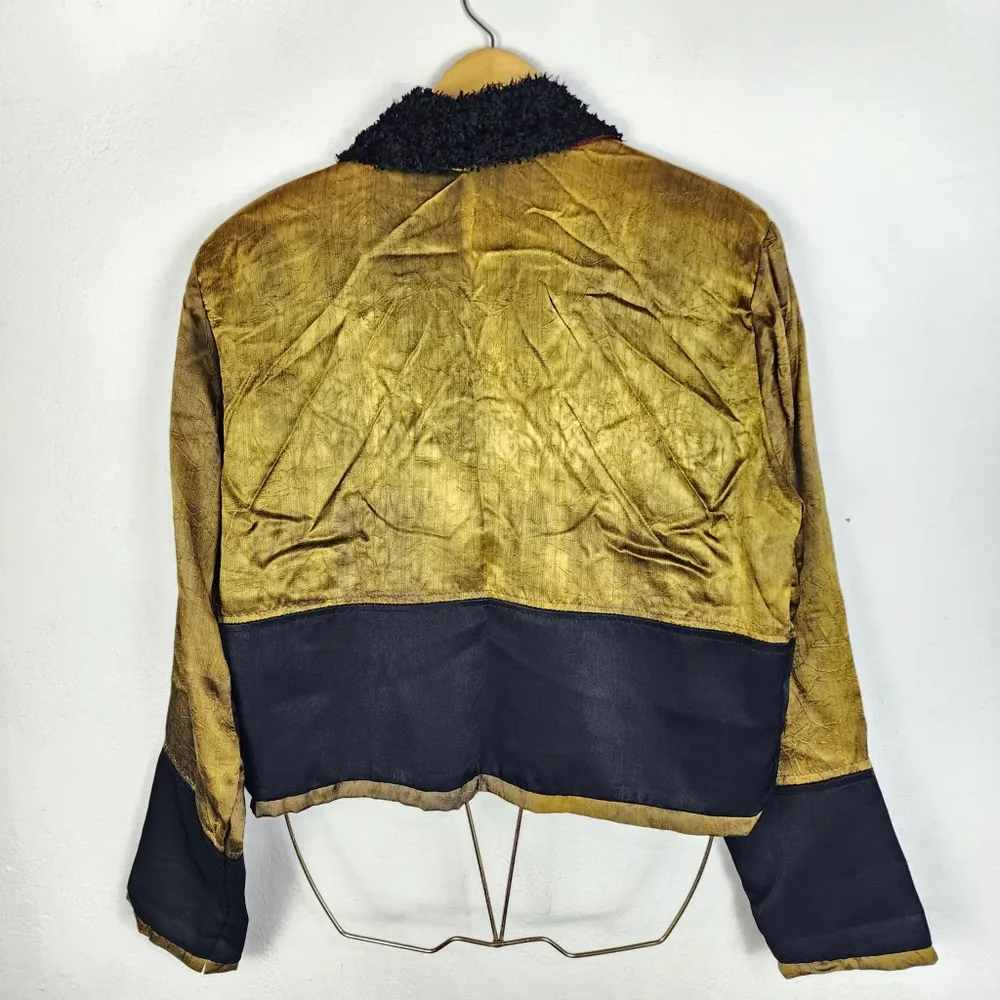 Casaquinho Vintage Anos 90 Lia Rabelo Dourado Furta-Cor