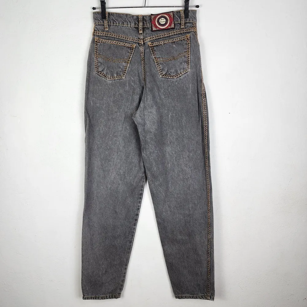 Calça Jeans Preta Lavada Vintage Anos 90 Cintura Alta