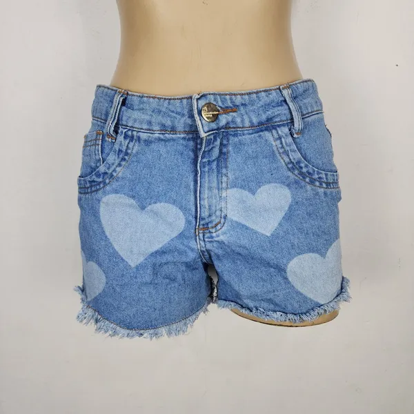 Shorts Jeans Feminino Cintura Alta com Corações Tamanho P