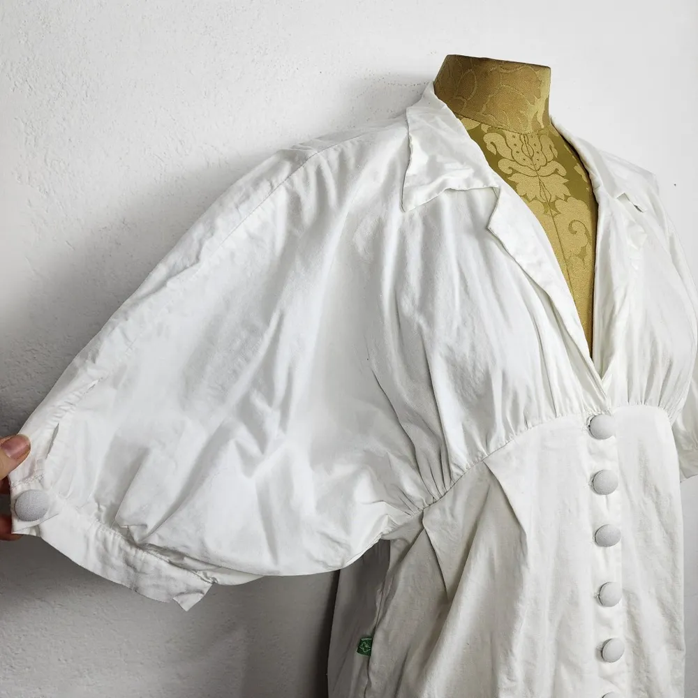 Camisa Branca Anos 2000 Flora Nativa Manga Morcego Tam M