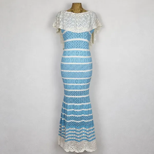 Vestido Longo Tricô Artesanal Azul Claro e Branco Tamanho P