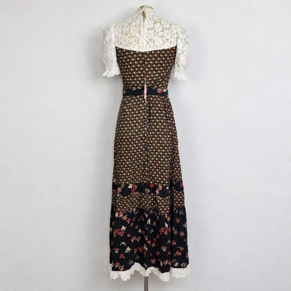 Vestido Vintage Anos 70 Bobbie Brooks Longo Floral Renda