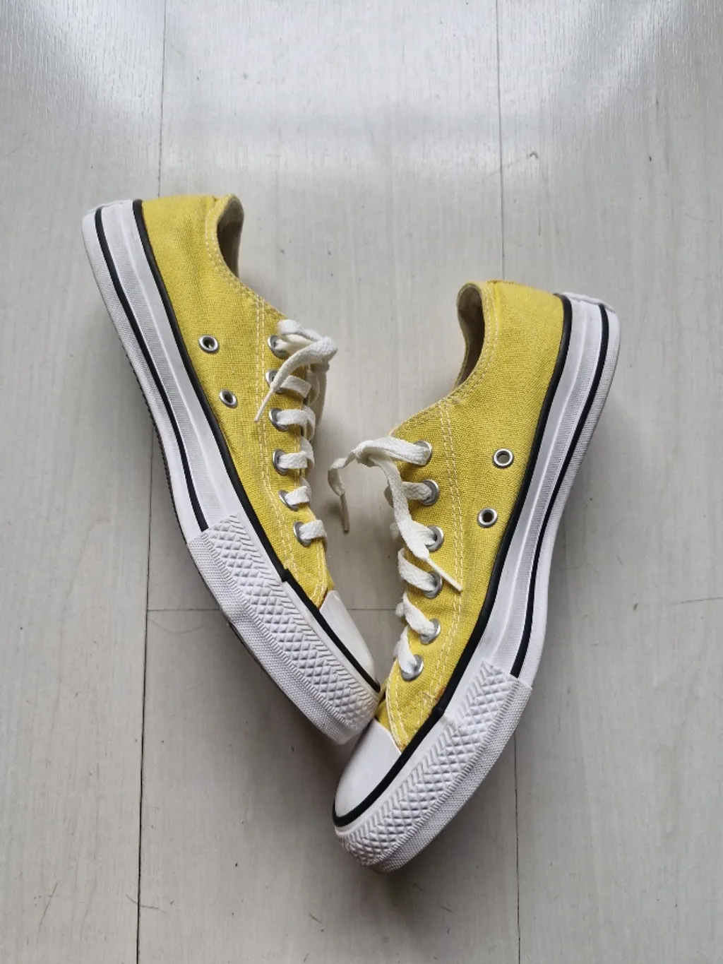 Converse All Star amarelo 37