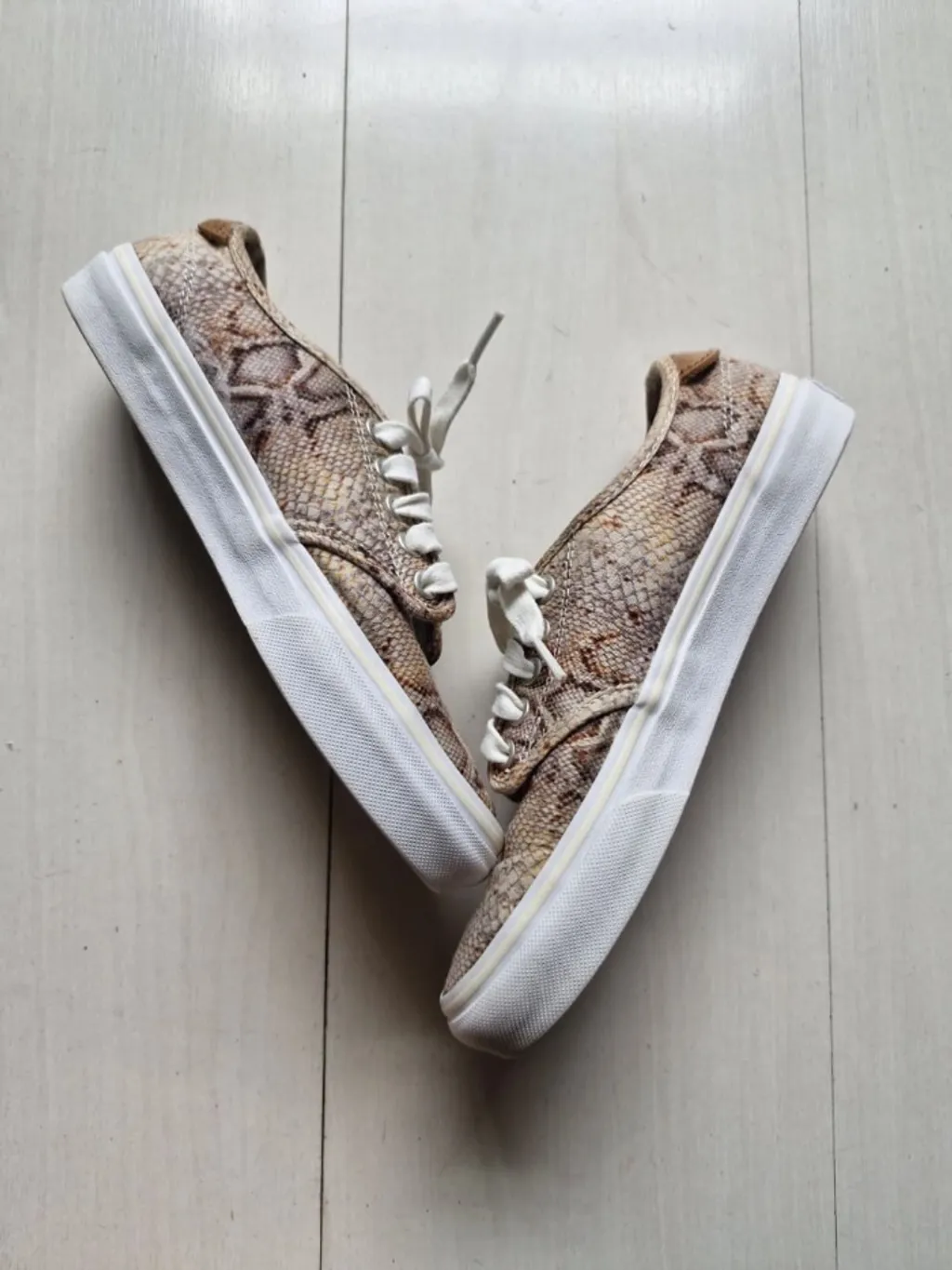 Vans Authentic animal print 34