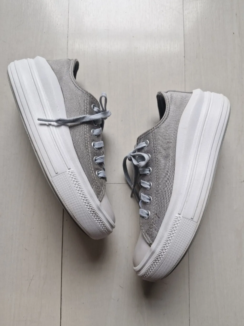 Converse All Star Move prata 35