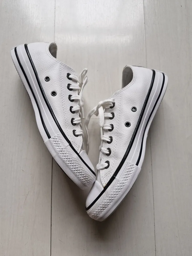 Converse All Star couro branco 36