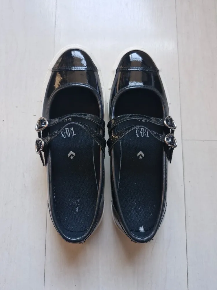 Converse Mary Jane vinil preto 35