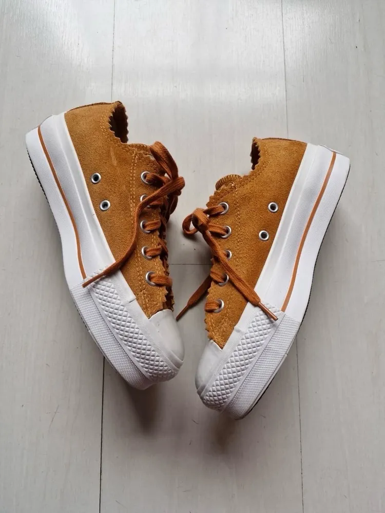 Converse plataforma camurça caramelo 34
