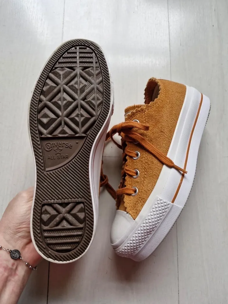 Converse plataforma camurça caramelo 34