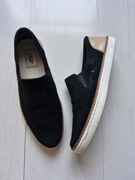 Slip On couro UGG 38