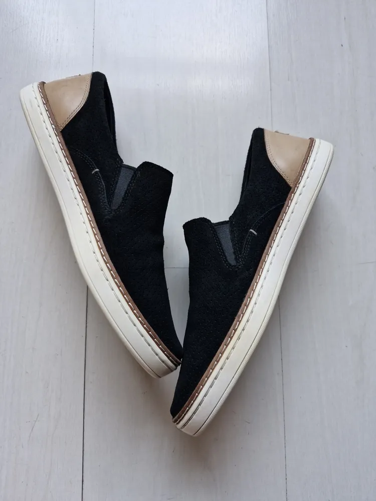 Slip On couro UGG 38