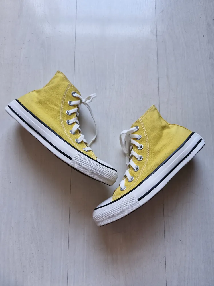 Converse All Star amarelo 34