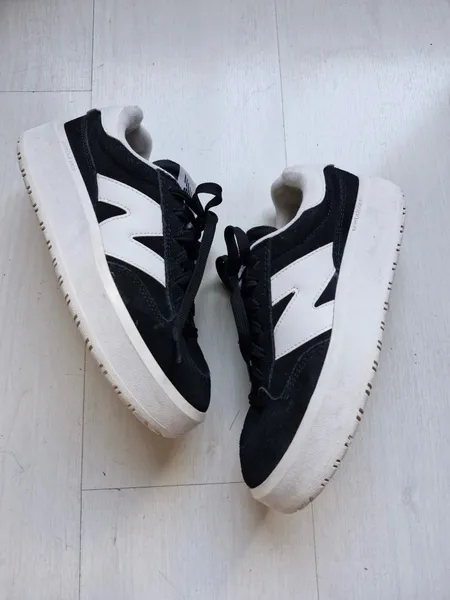 New Balance plataforma preto 38