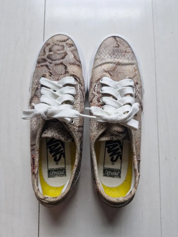 Vans Authentic animal print 34