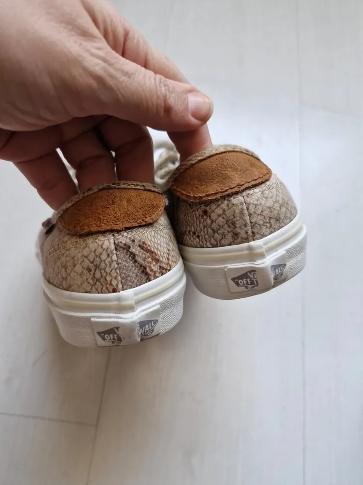Vans Authentic animal print 34