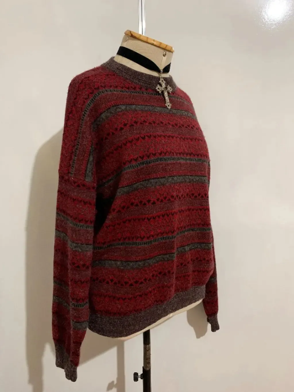 Suéter vermelho detalhado - tamanho g