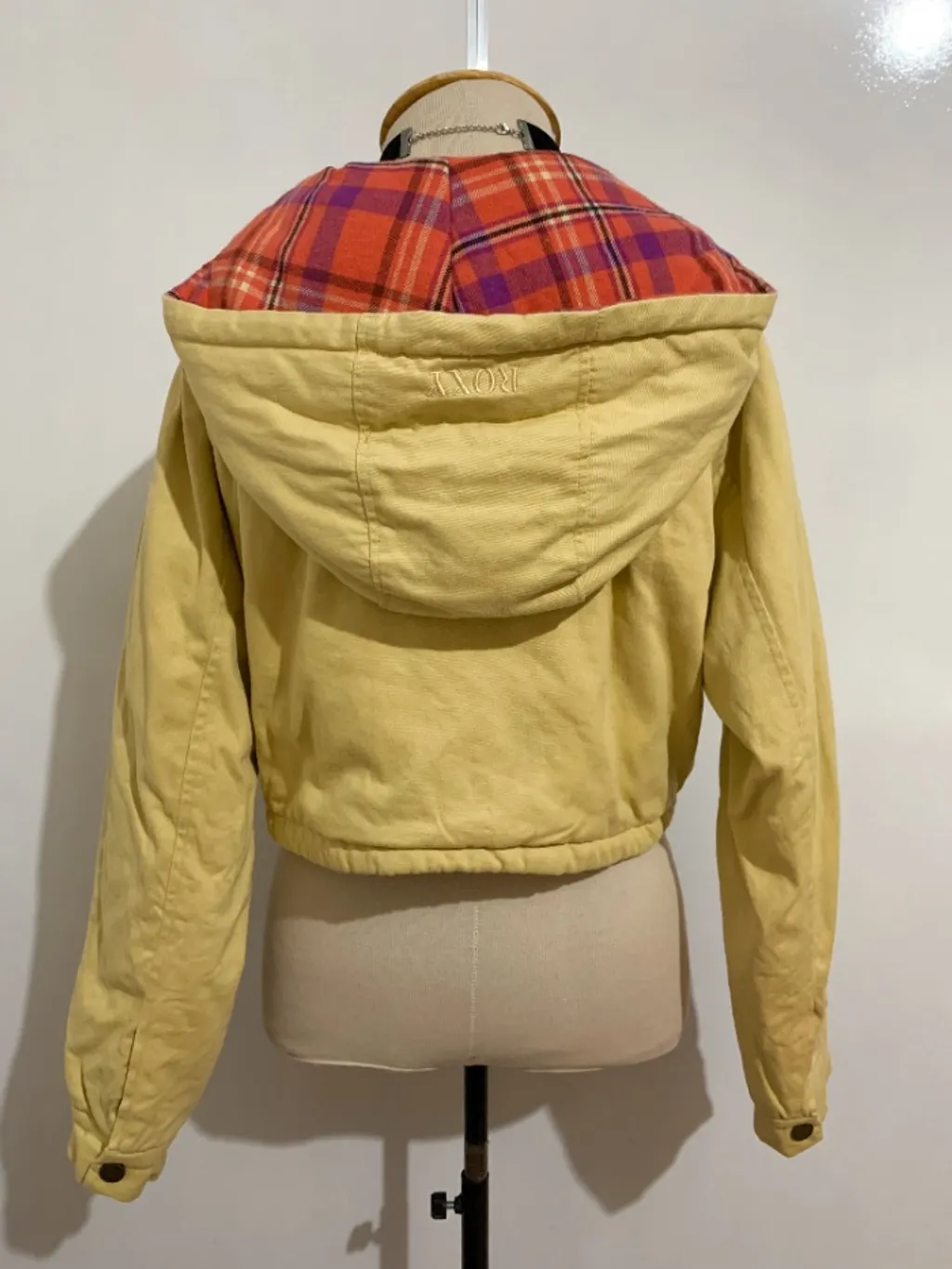 Casaco amarelinho cropped Roxy - Tamanho PP a P