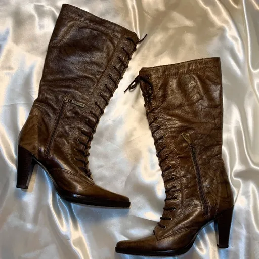 Bota marrom bico fino Tucson Boots - Tamanho 35