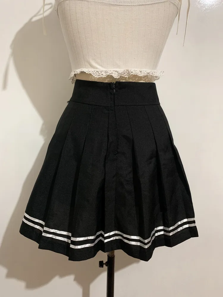 Saia plissada detalhe listrado - Tamanho PP