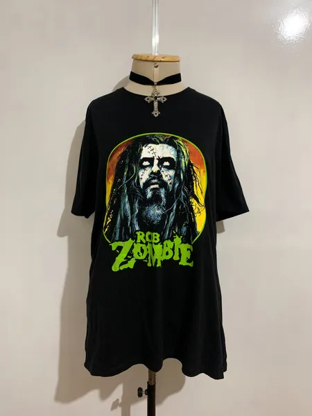 Camiseta Rob Zombie Brutal Wear - Tamanho M