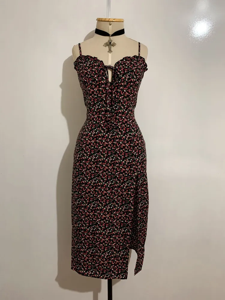 Vestido longo florido com fenda SHEIN - Tamanho P