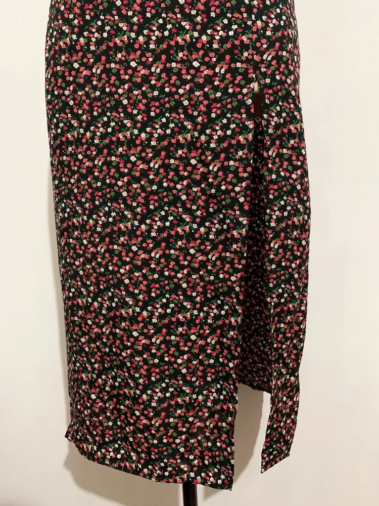 Vestido longo florido com fenda SHEIN - Tamanho P