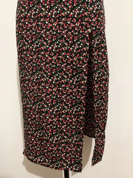 Vestido longo florido com fenda SHEIN - Tamanho P