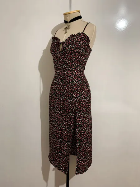 Vestido longo florido com fenda SHEIN - Tamanho P