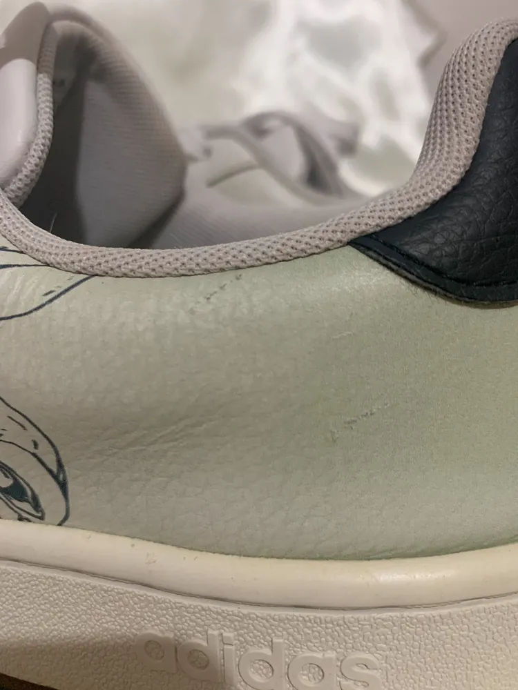 Tênis Adidas Grand Court Mandalorian, tamanho 43