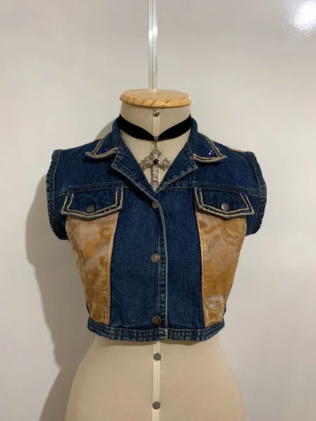 Colete jeans cropped - Tamanho PP