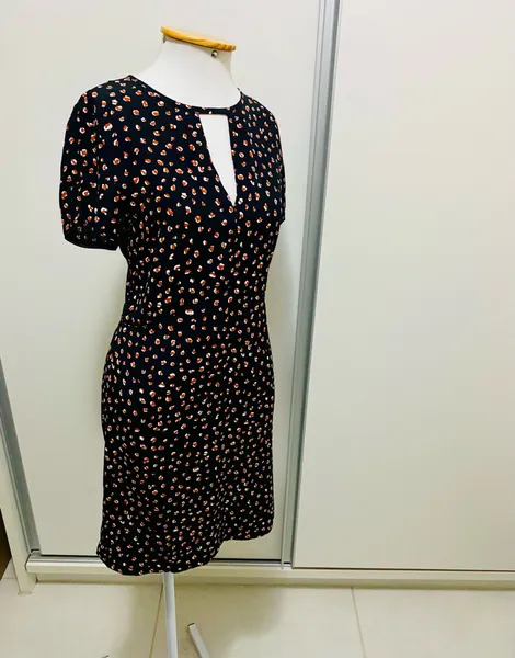 vestido zara estampa leopardo