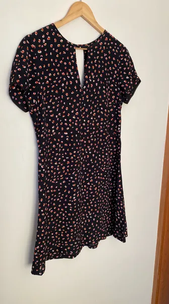 vestido zara estampa leopardo